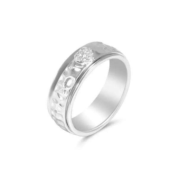 Inel argint dama cu textura artistica si pietre Zirconia in forma de inima Heart Glow