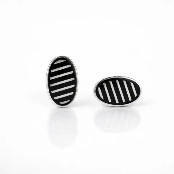 Butoni argint design oval cu linii negre elegante Classic Line Oval